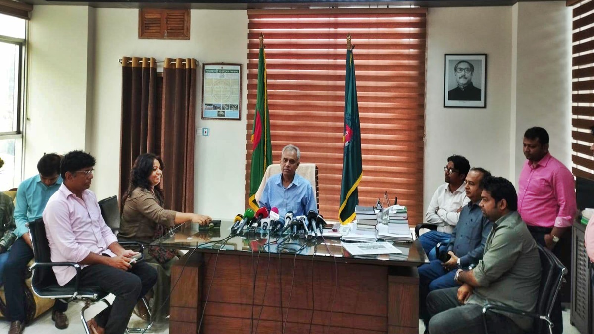 বিদেশিদের চাওয়া ইসির কাছে গুরুত্বপূর্ণ না