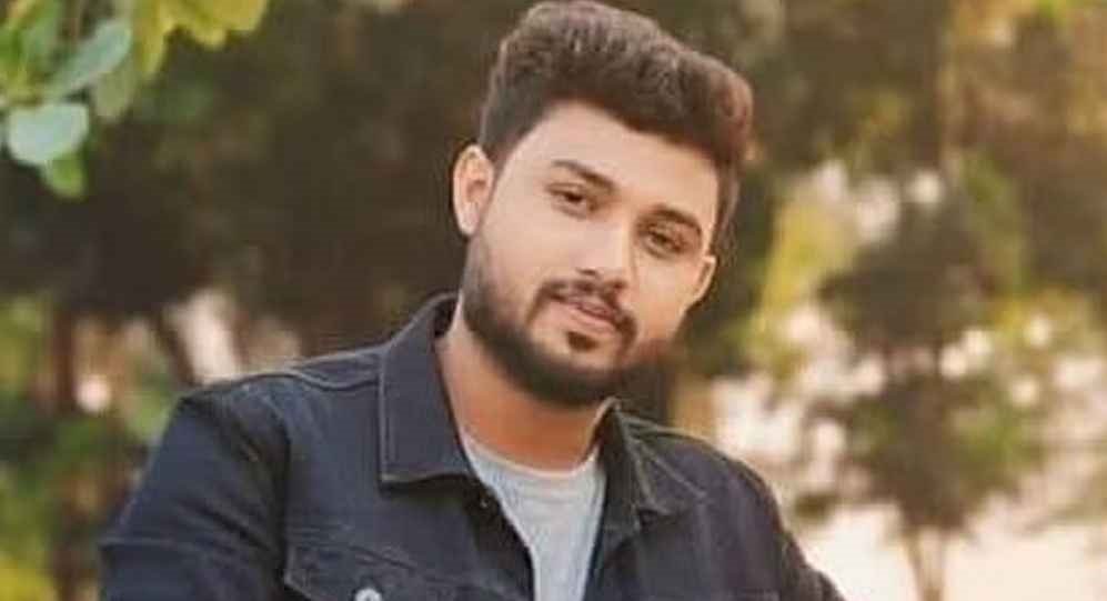 ছাত্রদল নেতাকে প্রকাশ্যে ছুরিকাঘাতে হত্যা