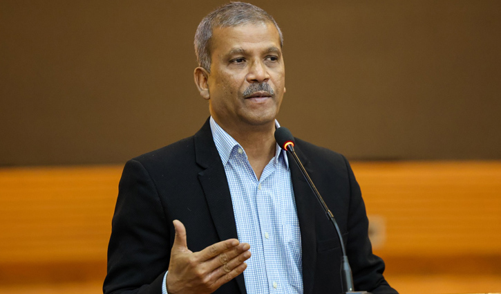 জুলাই গণহত্যার বিচারের রায় এ সরকারের আমলেই: আইন উপদেষ্টা