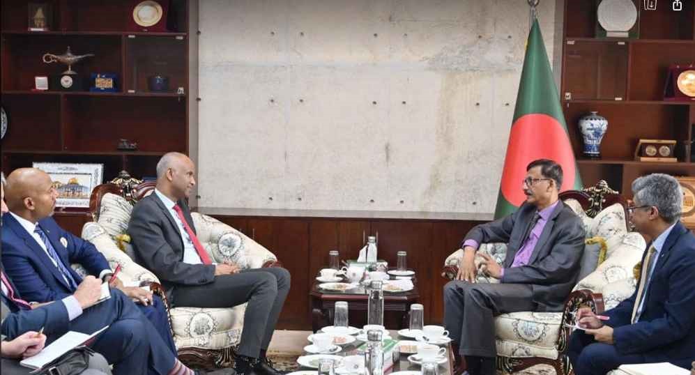 পররাষ্ট্র উপদেষ্টার সঙ্গে কানাডার আন্তর্জাতিক উন্নয়ন মন্ত্রীর সাক্ষাৎ