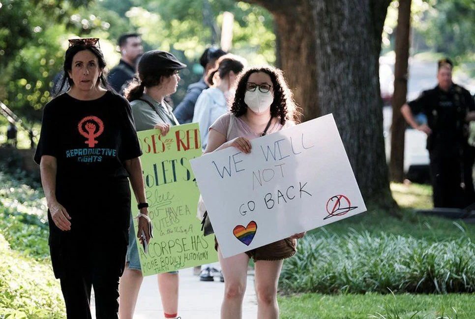 আইনি সুরক্ষায় আর গর্ভপাত নয়, ভ্রুণ হত্যা নিষিদ্ধ করল মার্কিন আদালত