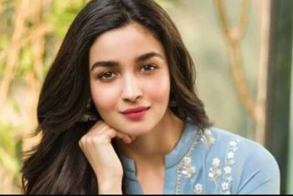 যে কারণে হঠাৎ চটেছেন আলিয়া ভাট