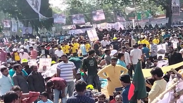 বিএনপির রংপুর বিভাগীয় সমাবেশস্থলে মানুষের ঢল