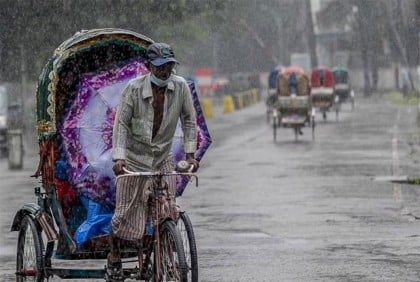 104621_bangladesh_pratidin_rain