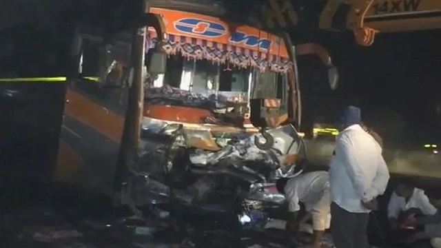 ভারতে সড়ক দুর্ঘটনায় নিহত ৯, আহত ২৮