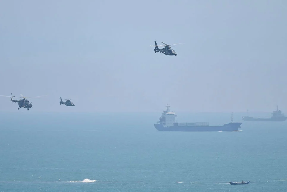 ভয়াবহ যুদ্ধমহড়ায় চীন, তাইওয়ানজুড়ে রেড অ্যালার্ট জারি