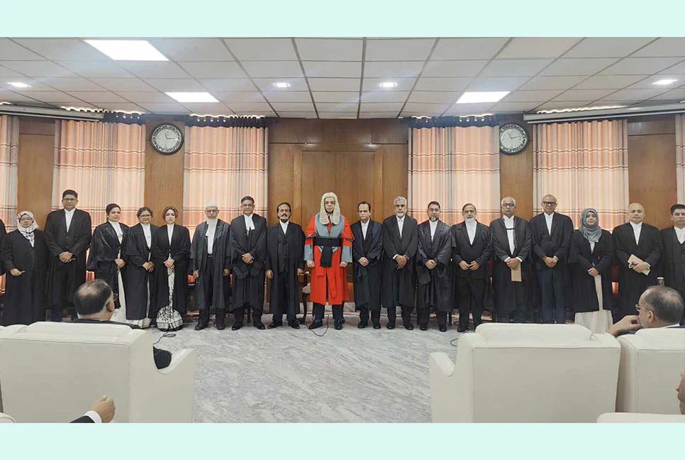 শপথ নিলেন নতুন ২৩ বিচারপতি