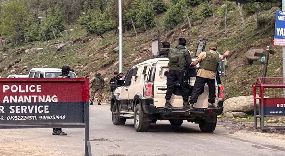 ভারতে জম্মু-কাশ্মীরে বন্দুক হামলা, ২৬ পর্যটক নিহত