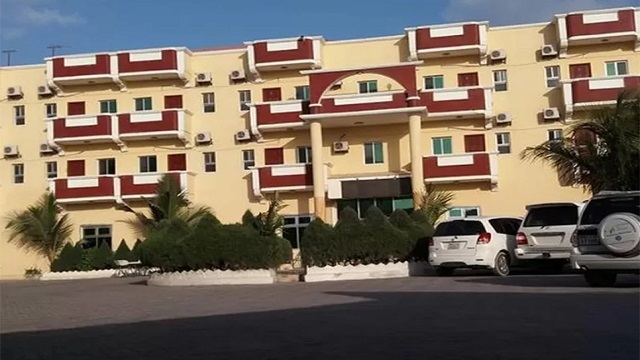 সোমালিয়া হোটেলে জঙ্গিদের গুলিতে নিহত ১০