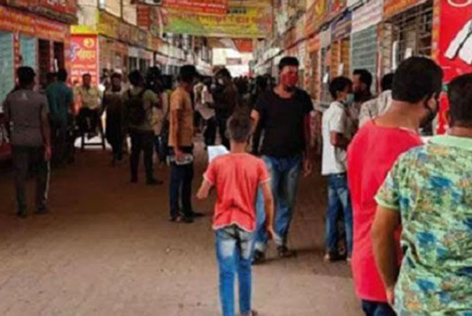 ঈদ উপলক্ষে বাসের অগ্রিম টিকিট বিক্রি শুরু