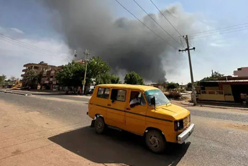 সুদানের বাজারে সেনাবাহিনীর গোলার আঘাত, নিহত ৩০