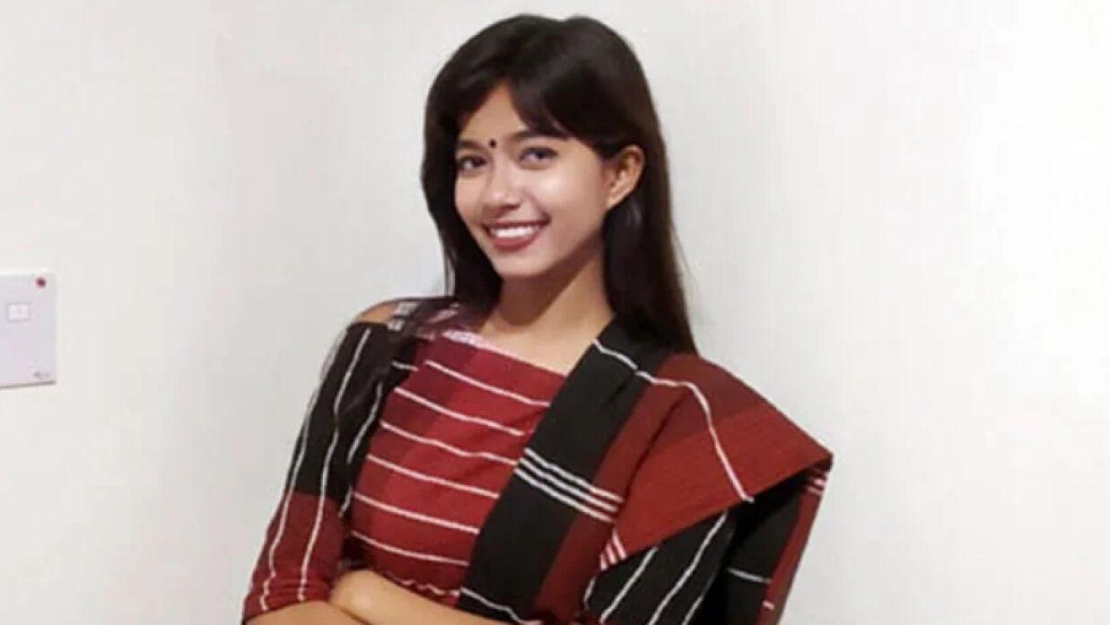 ভিকারুননিসার দুই শিক্ষকের রায় পেছাল