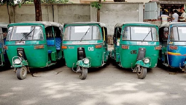 এবার রাজশাহীতে সিএনজি ও থ্রি হুইলার ধর্মঘট শুরু