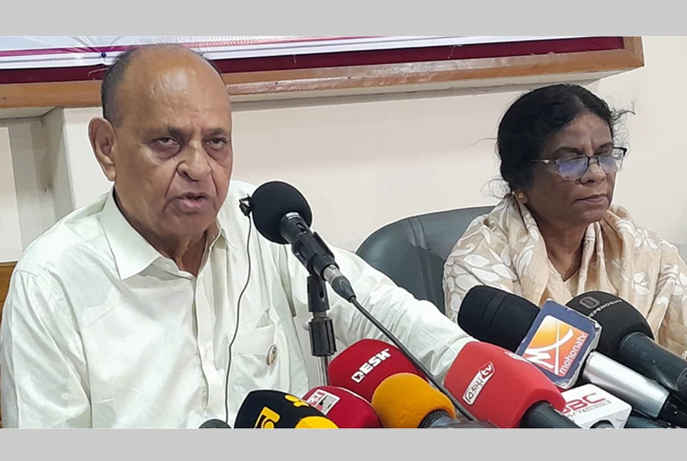 চিকিৎসাসেবায় কোনো গাফিলতি সহ্য করব না : স্বাস্থ্যমন্ত্রী