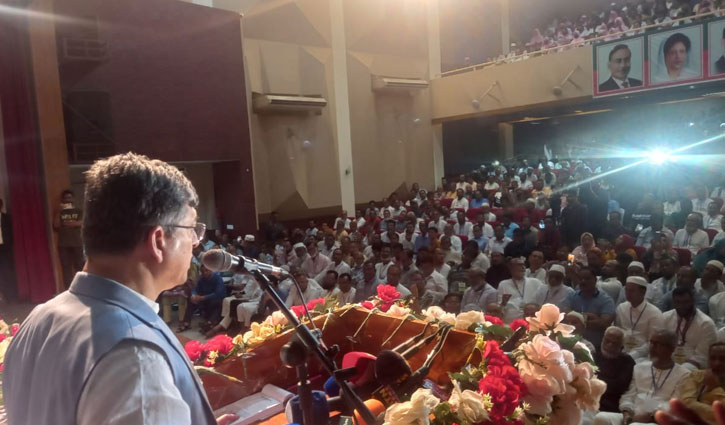 ‘ইশরাককে শপথ না পড়ালে বড় আন্দোলন হতে পারে’