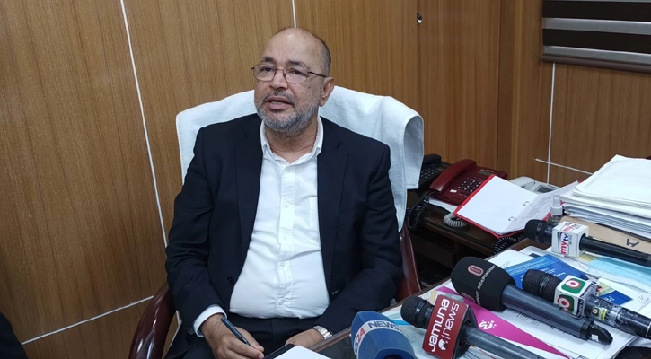 বন্যায় দুজনের প্রাণহানি, স্রোতে ভেসে গেছে এক শিক্ষার্থী