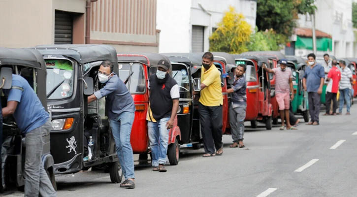 একদিনেরও জ্বালানি নেই শ্রীলঙ্কার কাছে