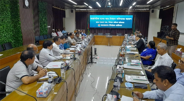 রাতের ঘুম নষ্ট হচ্ছে কেন, প্রশ্ন সিইসির