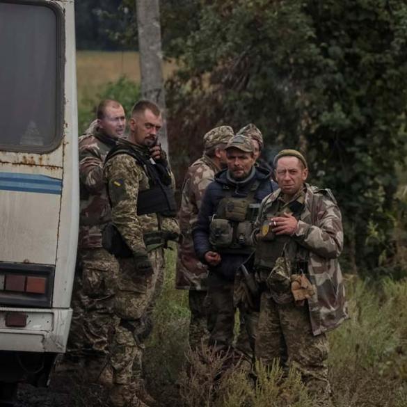 ইউক্রেনের ইযিয়াম শহরে মিলল গণকবর, ভেতরে ৪৪০ মরদেহ