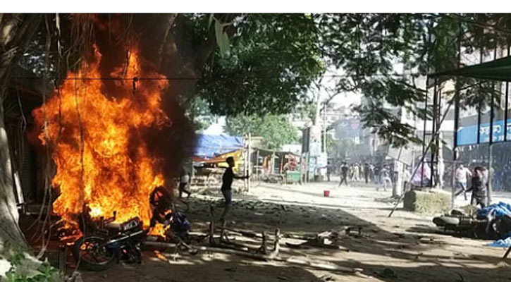 মুন্সিগঞ্জে বিএনপি-পুলিশ সংঘর্ষ, ফেরিঘাট এলাকা রণক্ষেত্র