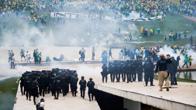 ব্রাজিলের কংগ্রেস, রাষ্ট্রপতি ভবন ও সুপ্রিম কোর্টে হামলা