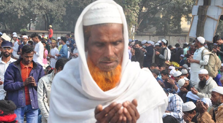 শান্তি-ঐক্য কামনায় শেষ হলো আখেরি মোনাজাত