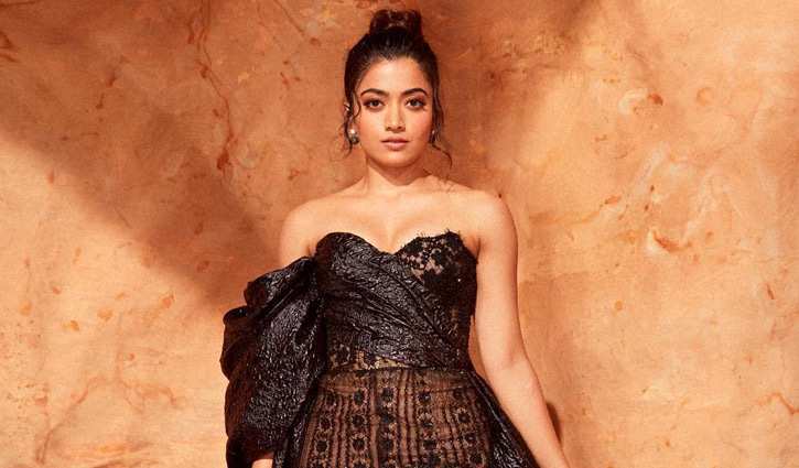 ‘আপত্তিকর ভিডিও’ নিয়ে মুখ খুললেন রাশমিকা