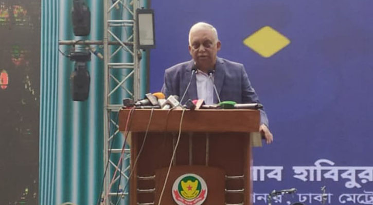 ট্রাফিক সার্জেন্টদের আরামের ব্যবস্থার করার আহ্বান স্বরাষ্ট্রমন্ত্রীর