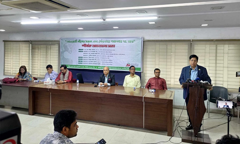 আমরা এখন উপদেশ শুনব না, দেব : মোমেন
