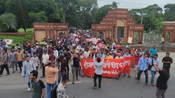 1722673473.10981944 10155347144010142 7880559619358736675 O