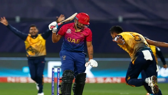 আরব আমিরাতকে হারিয়ে জয়ে ফিরল শ্রীলঙ্কা