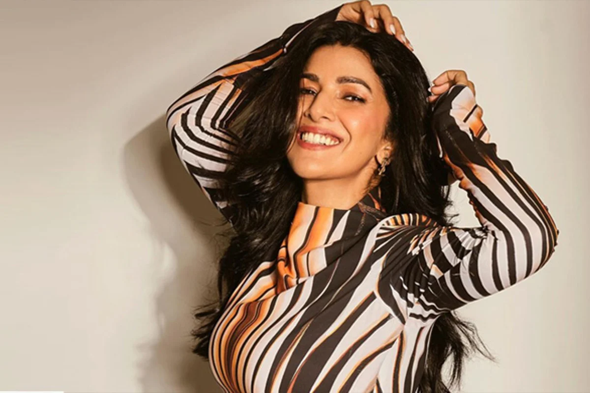 অভিষেক নয়, নতুন সঙ্গীর ছবি প্রকাশ নিমরতের!