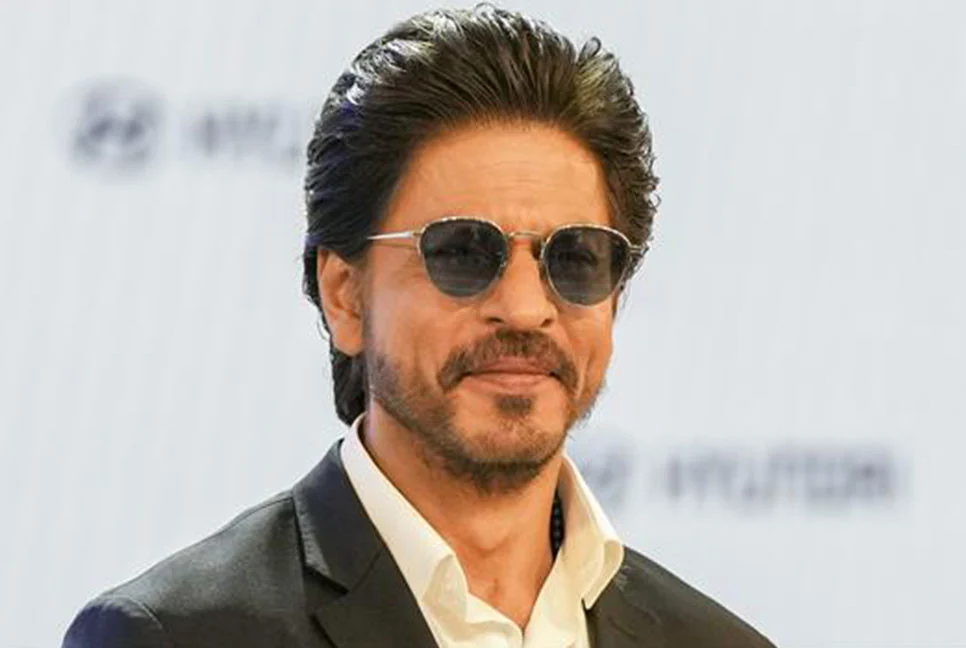 যে ব্লকবাস্টার সিনেমার প্রস্তাব চারবার ফেরান শাহরুখ