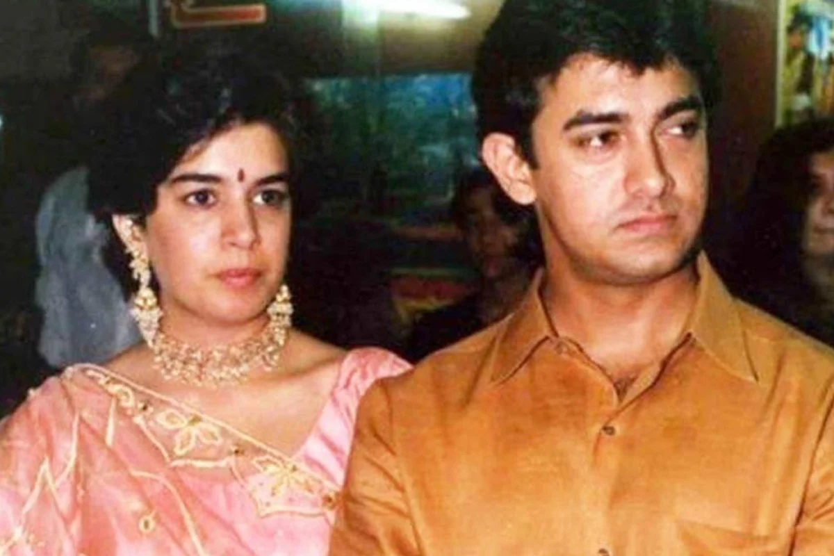 রিনাকে বিয়ে করতে আমিরের খরচ হয় মাত্র ১০ টাকা!