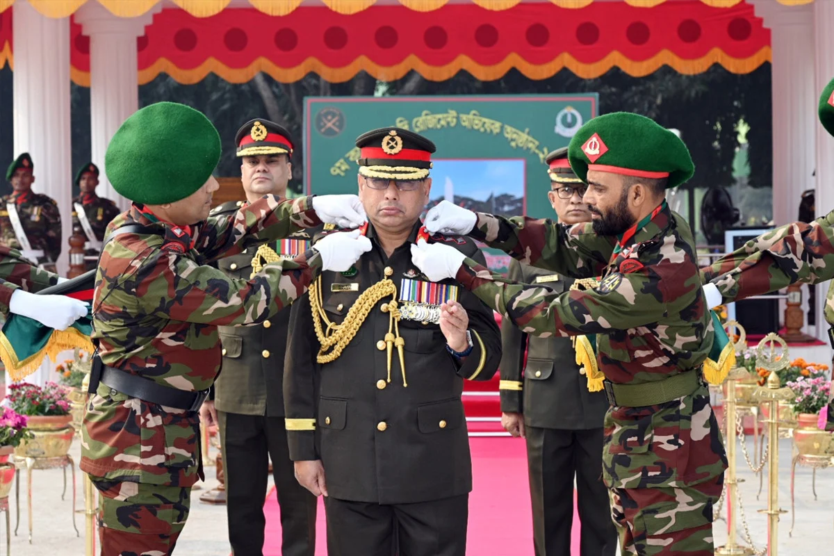 ইনফ্যান্ট্রি রেজিমেন্টের ‘কর্নেল অব দি রেজিমেন্ট’ হিসেবে অভিষিক্ত সেনাপ্রধান