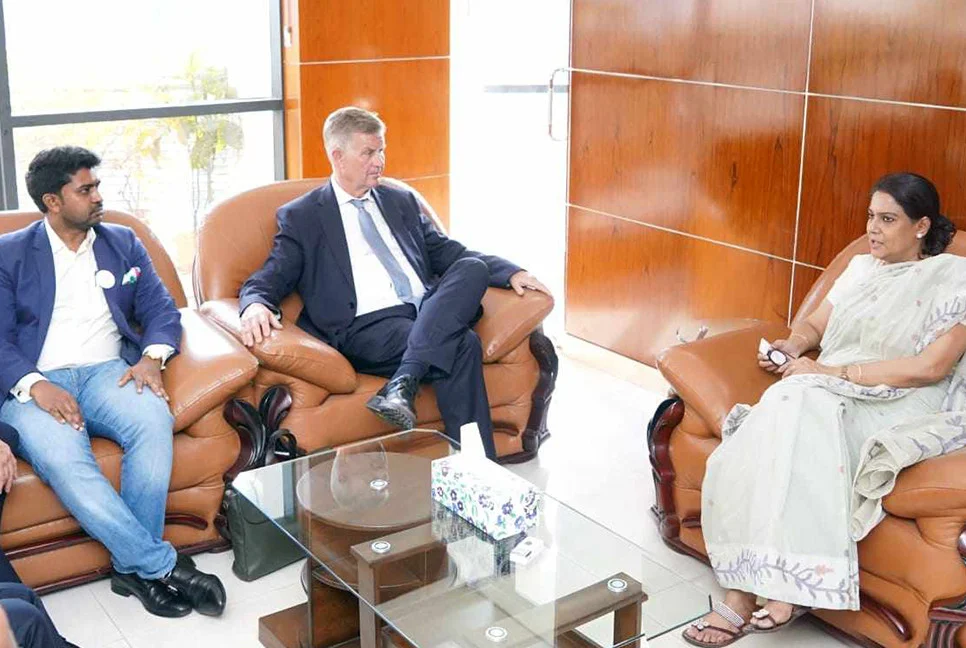 জলবায়ু সংকট মোকাবিলায় আন্তর্জাতিক অংশীদারিত্ব জরুরি : পরিবেশ উপদেষ্টা