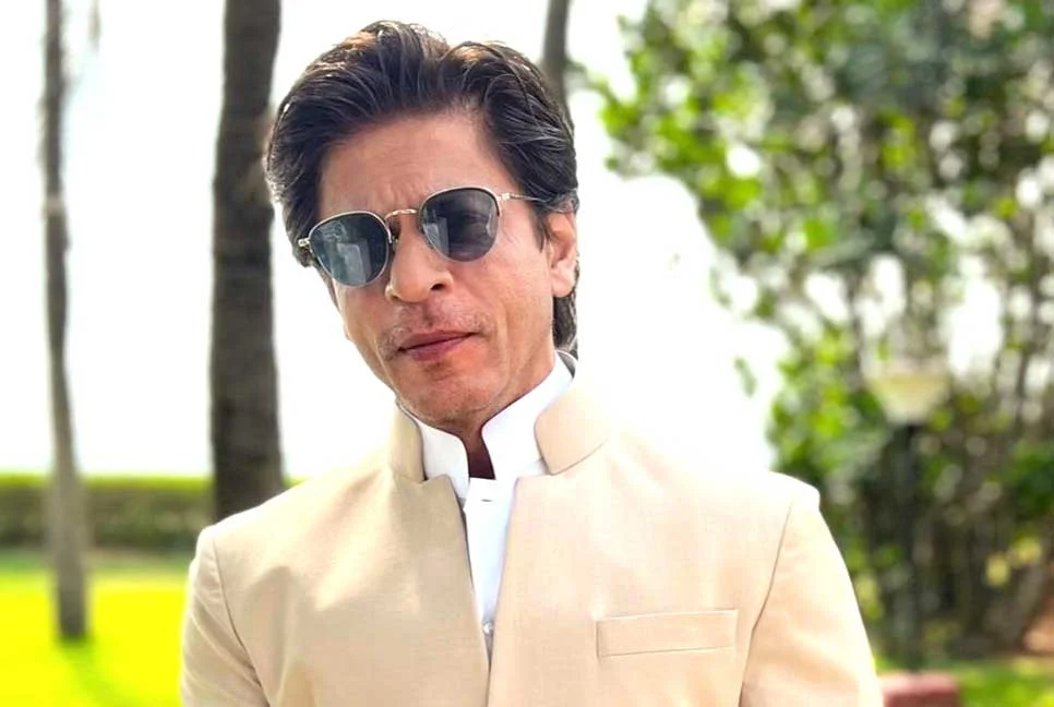 ঈদ শুভেচ্ছায় ভক্তদের যা বললেন শাহরুখ খান