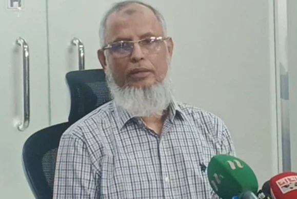 প্রচারে পোস্টার নয়, আচরণবিধি মানাতে সর্বোচ্চ কঠোর হবে ইসি