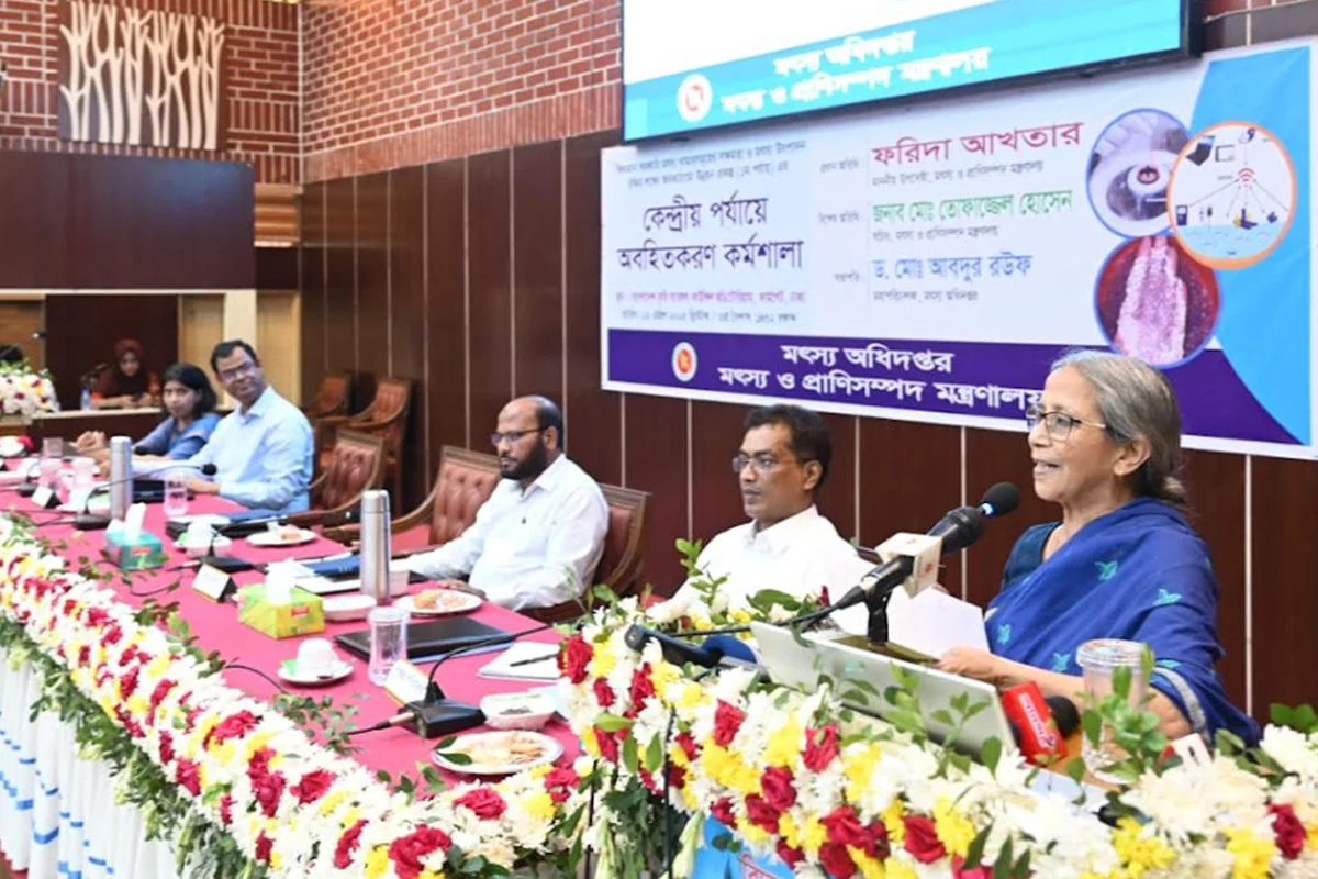 বিলুপ্তির পথে দেশীয় প্রজাতির মাছ রক্ষায় কাজ করতে হবে : মৎস্য উপদেষ্টা