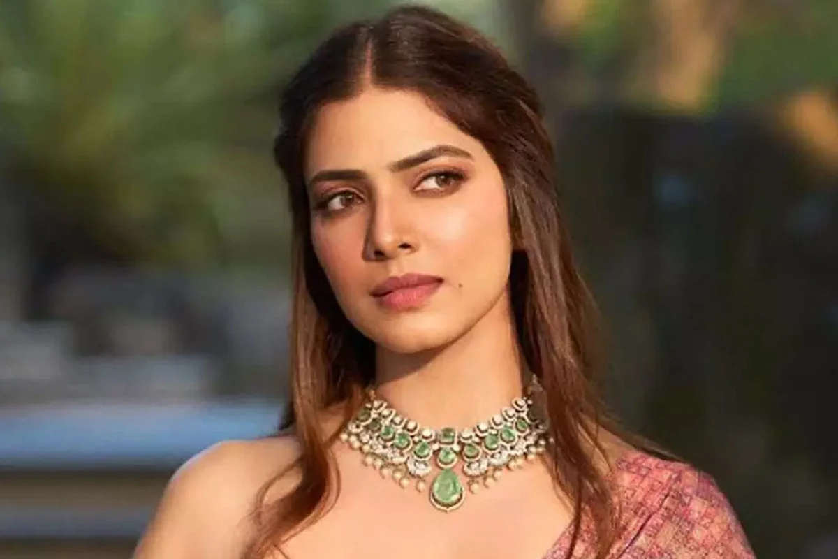 ট্রেনে অশ্লীল প্রস্তাব পেয়ে মুম্বাই নিরাপদ নয় বললেন অভিনেত্রী