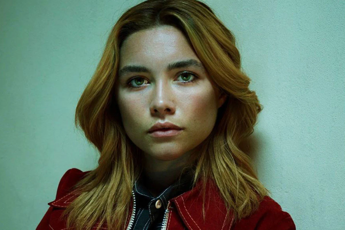 ২ হাজার ৭২২ ফুট উঁচু থেকে লাফ ব্রিটিশ অভিনেত্রীর