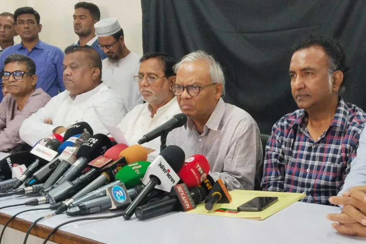 আওয়ামী লীগ নেতাদের ‘জামাই আদরে’ আদালতে নেওয়া হচ্ছে : রিজভী