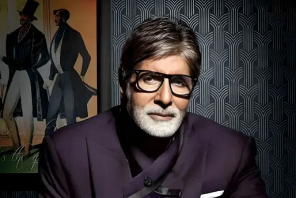 পারিশ্রমিক ছাড়াই যে ছবিতে অভিনয় করেছিলেন অমিতাভ