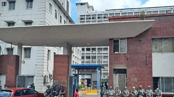 1750575498 49b97e9a9b1f643dc7c6a7b252506101