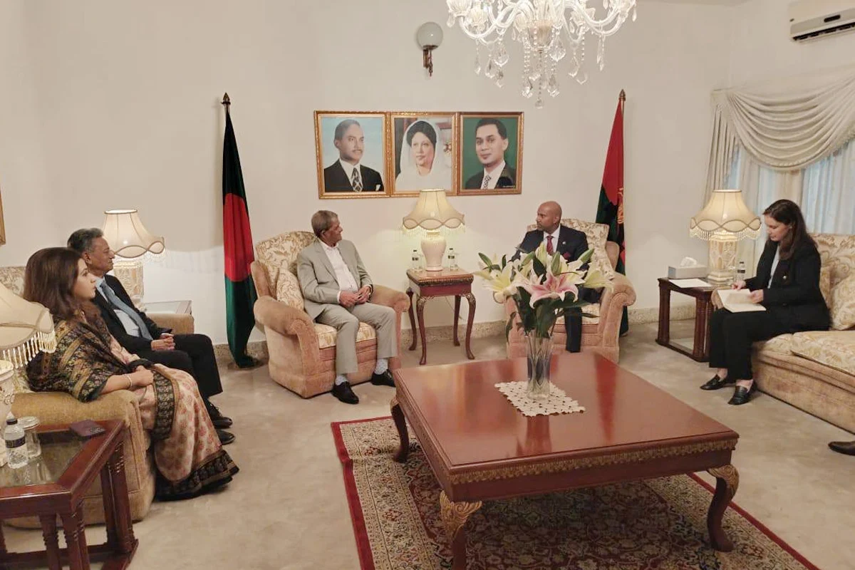 বিএনপি মহাসচিবের সঙ্গে কানাডার হাইকমিশনারের সাক্ষাৎ