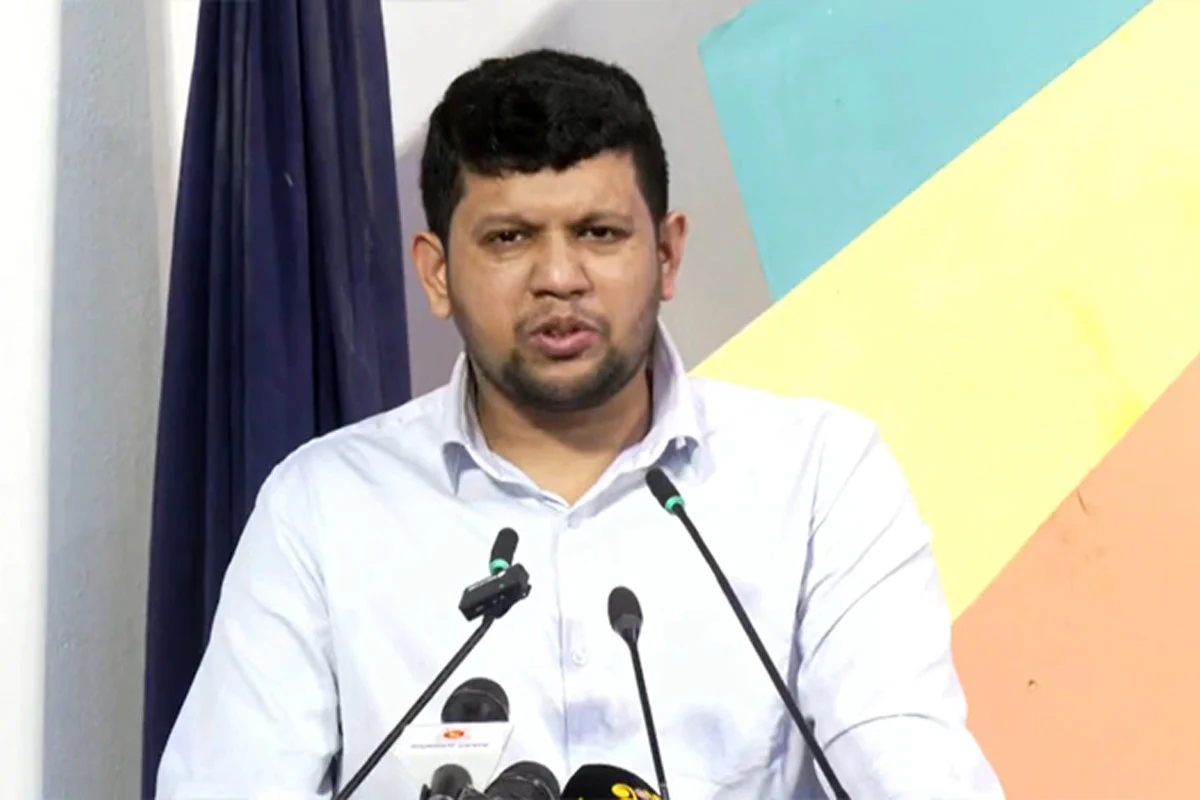 সন্ত্রাসীদের গ্রেপ্তারে ও বিচারে সহযোগিতা করুন : মাহফুজ আলম