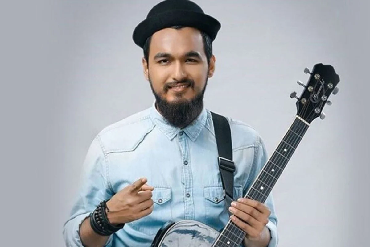 আবারও বিতর্কে নোবেল: মদ্যপ অবস্থায় চালককে মারধর, আটক