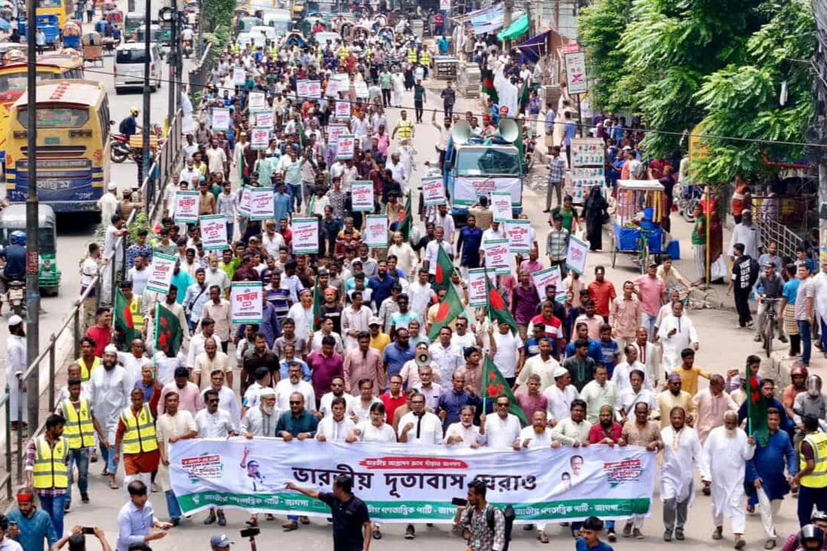 ৫ আগস্ট হাসিনার সঙ্গে ভারতেরও করুণ পরাজয় হয়েছে : রাশেদ প্রধান