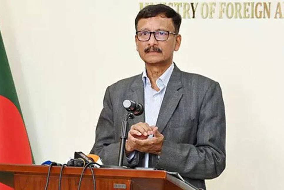 তারেক রহমানের ট্রাভেল ডকুমেন্ট নিয়ে সমস্যা থাকলে সমাধান করবো: পররাষ্ট্র উপদেষ্টা