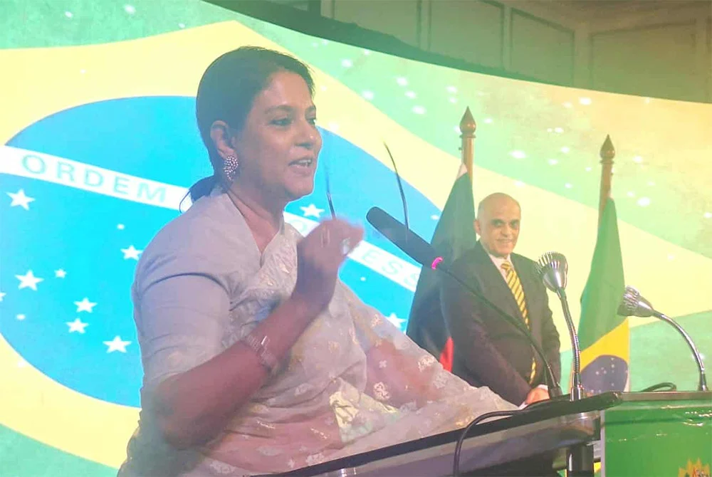 উচ্চাভিলাষী জলবায়ু পদক্ষেপে বাংলাদেশ-ব্রাজিল ঘনিষ্ঠভাবে কাজ করবে: পরিবেশ উপদেষ্টা